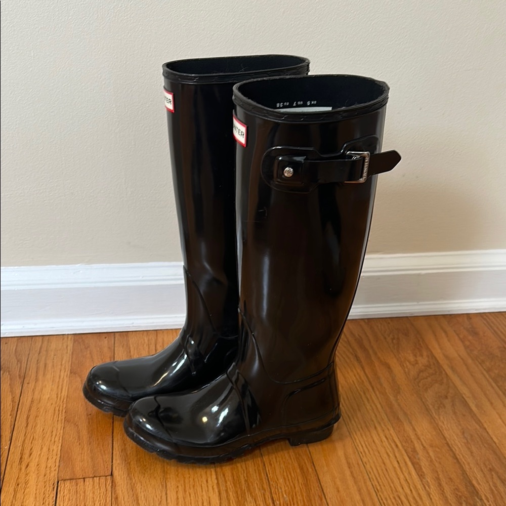 Hunter Black Tall Rain Boots